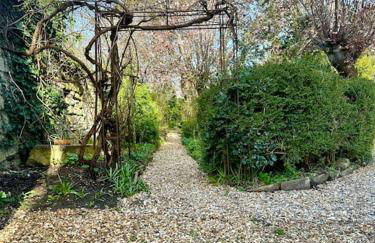 Historic Charm: *Perfect For Group Getaways* - Photo 55