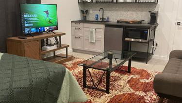 RiNo Self-Care Studio - Photo 4