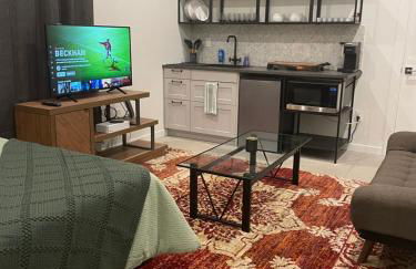 RiNo Self-Care Studio - Photo 4