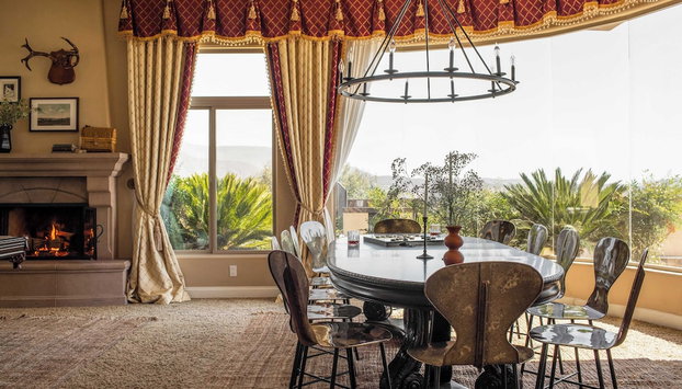 Sangiovese By Avantstay Spectacular Estate w/ Pool, Hot Tub & Putting Green - Foto 2, Interior