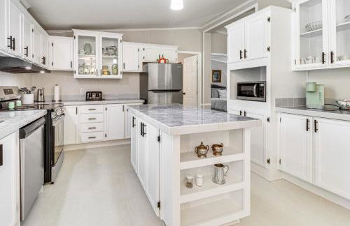 4 Mi to Norfork Lake Country Stay with Farm Views! - Foto 7