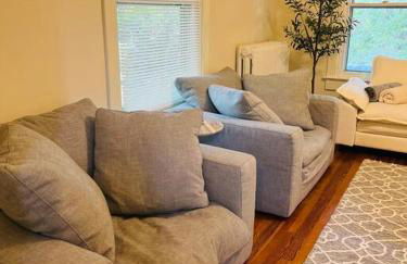 4 Bedroom DC's Best Location with Parking, Walk to Clarendon Metro, Shopping and Nightlife! - Foto 8