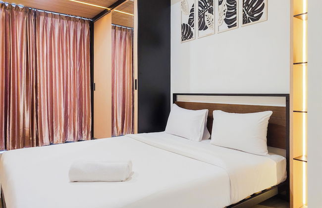 Restful And Cozy Stay Studio With Balcon At Collins Boulevard Apartment - Photo 1