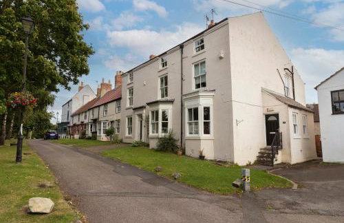 Grandeur Within - Foto 1