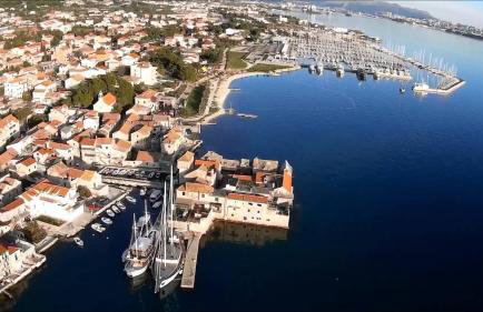 Villa Barbara-Kastela with heated pool - Foto 19