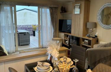 Beautiful Spacious Holiday Home - Romney Sands - Foto 8
