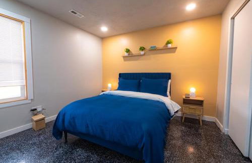 Roasted Blue - 8 min to KU & Mass - Photo 30