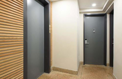 75-1A NEW Prime UES W D in unit Elevator - Foto 30