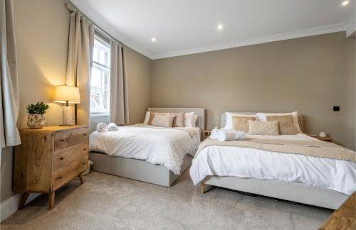 Stylish City Apartment Sleeps 6 - Foto 13