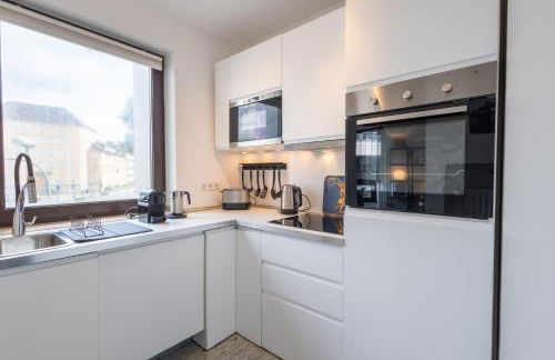 Rob's Suite - Zentrale Design-Suite am Opernplatz, 2 Zimmer, 2 Bäder und Top-Ausstattung - Foto 11