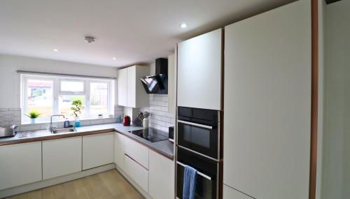 London Mitcham Beautiful Three Bedroom House - Foto 5