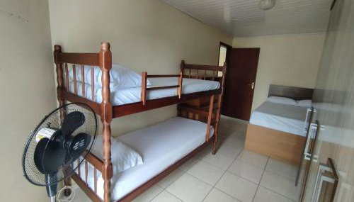 sobrado perto aeroporto e Br 376 - Foto 4