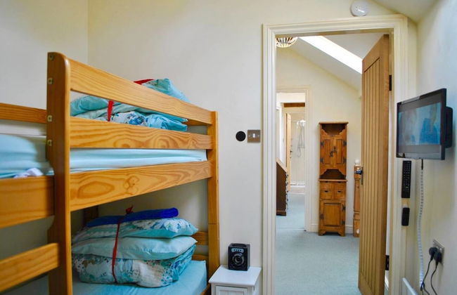 Squirrel Barn. Hi-spec. Hot tub & Wifi. Sleeps 14 - Foto 6