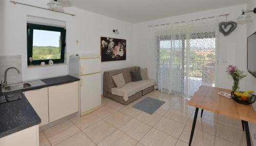 Eight-Bedroom Holiday Home In Pasman - Foto 4