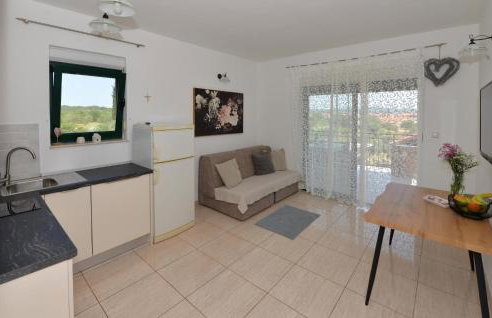 Eight-Bedroom Holiday Home In Pasman - Foto 4