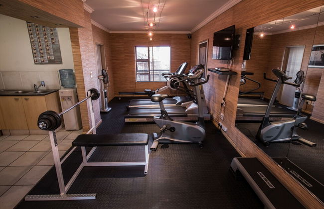 Prestige Apartment Sandton at Westpoint - Photo 42