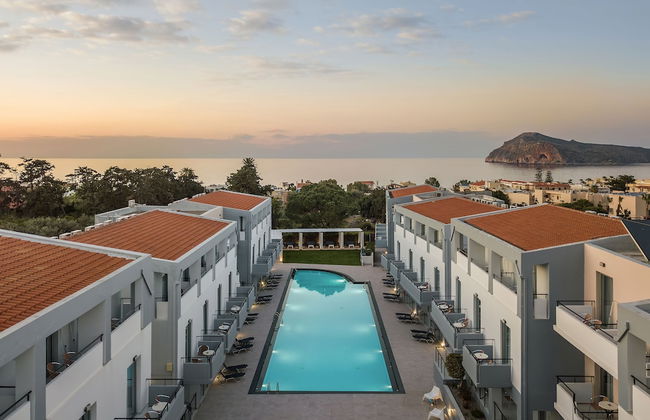 Sunrise Village Hotel - Photo 50