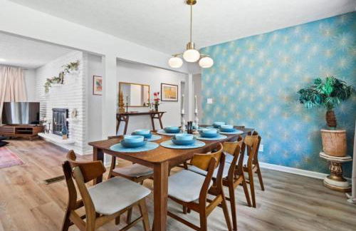 Spacious and Luxury Designed Ranch with Game Room - Foto 49