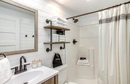 Lake Coeur dAlene Cabin with Boat Slip in Worley! - Foto 16