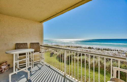 Seafarer, Gulf Front Condo, Right on the Beach - Photo 20