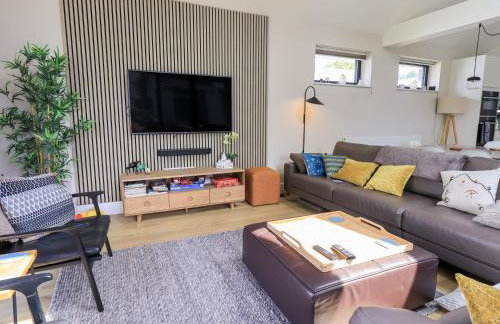 Yonder Lea - Photo 6