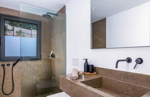 3009 - Luxurious new villa in quiet area in Costa de la Calma - Foto 37