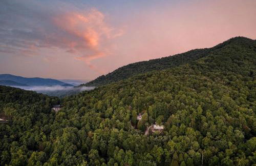 Hot Tub, Deck w/ Breathtaking Mountain Views - Foto 51