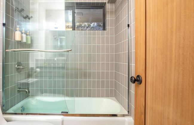 Legacy Hideaway by Avantstay Deck + Hot Tub - Foto 8