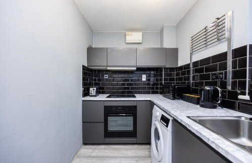 Modern 2 Bed Flat 2 Min Walk to Brockley Station - Photo 12