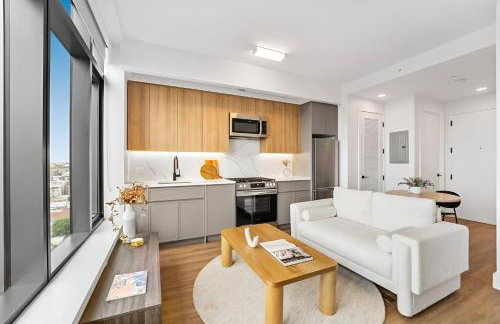 Posh Studio with Luxe Amenities in Prime Location! - Photo 11