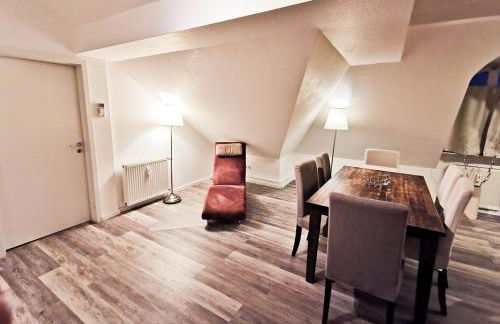 CF26 75m2 Central Quiet Duplex Apartment - Foto 9