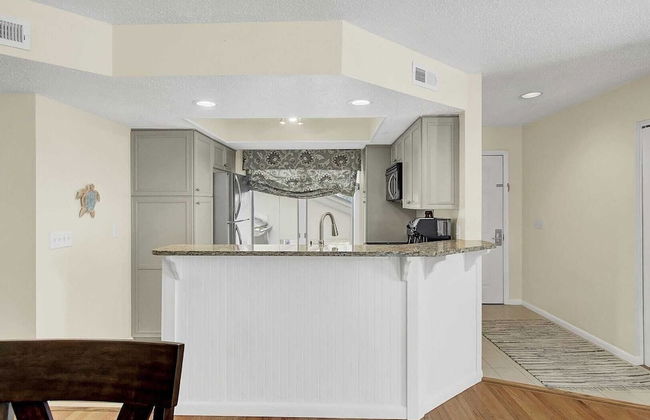 401 Yacht by Avantstay Marina View, Pool, Porch - Foto 10