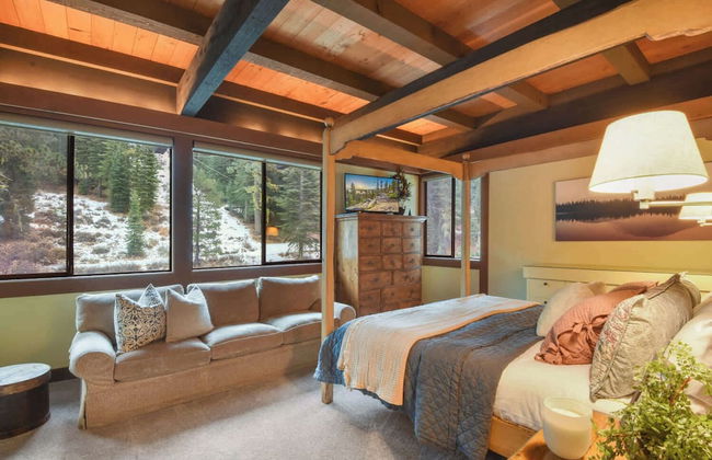 Joy on the River Stunning Waterfront Home for 10 - Foto 16