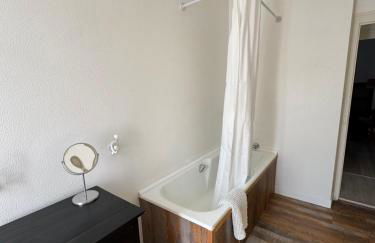 Cottage-Saint Laurent sur Sèvre - Photo 5