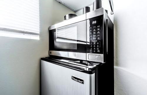 Cozy Micro Suite Unit 12 Sleeps 2 Minutes to Downtown - Foto 7