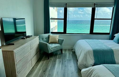 Directly on the Beach with Pool & Ocean View - Photo 29