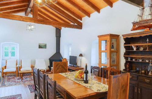 'Perithyron', Konstantina's House, Old Perithia - An Authentic stone Retreat in Corfu's most Historic Village - Photo 2