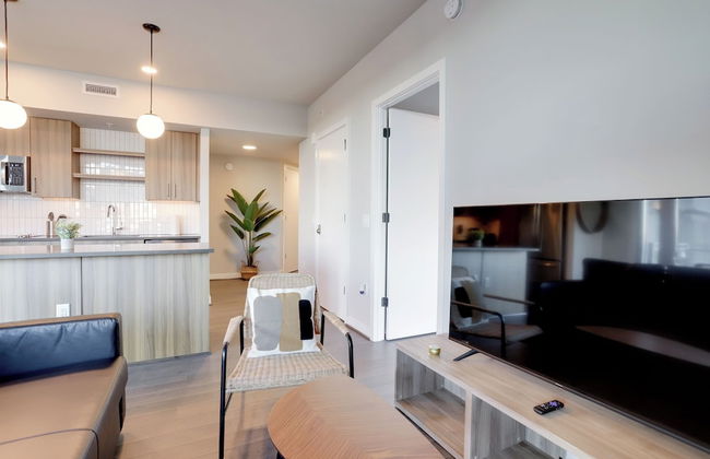 Stylish Apartment Steps from the Metro - Foto 30