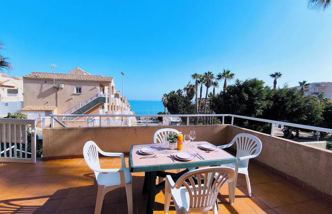 Bungalow With Stunning Sea Views, Just One Street From the Beach - Foto 39