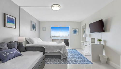 Waterfront Studio Condo in the Heart of Miami - Skyline & Bay Views - Foto 5