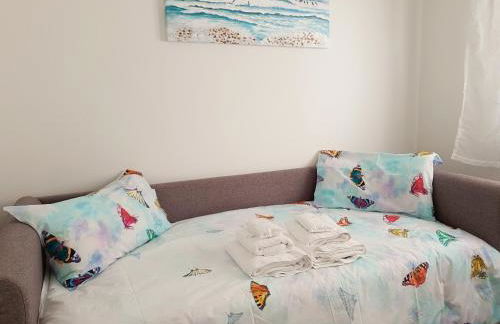 Boutique apartment near the beach, 1 Gbps Wi-Fi - Photo 12