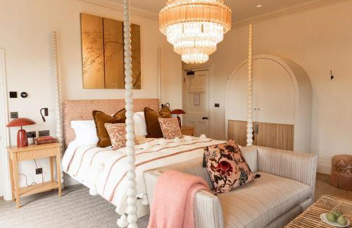 The Beacon - Photo 11