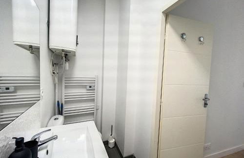 ღ Le Cosy Brienne • T2 au Centre-Ville ღ Métro - Foto 14