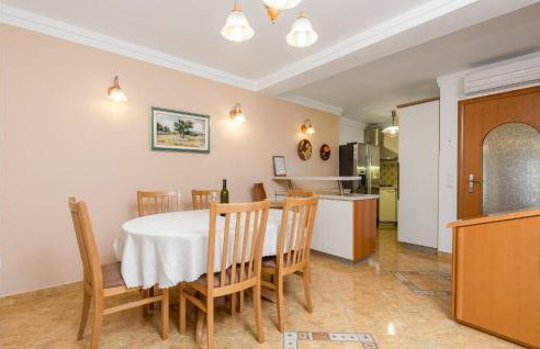 4 Bedroom Amazing Home In Garica - Photo 4