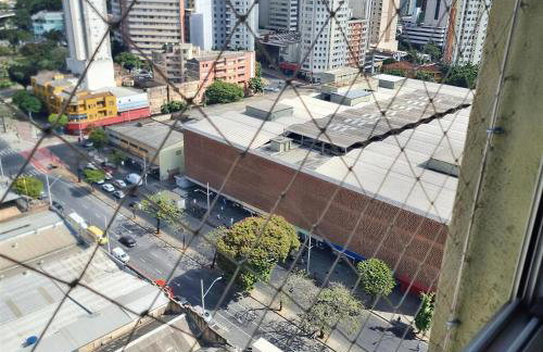 Duplex amplo no coração de BH Próx Mercado Central Ideal para grupos - Foto 5
