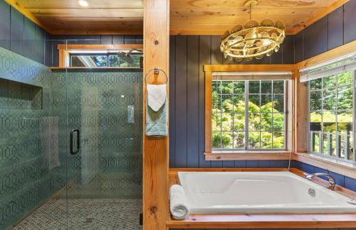 6 BR 4BA Redwood Retreat w Pool - Foto 12