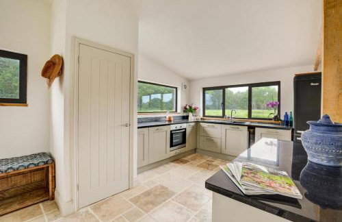 5 Bed in Briston oc-2005 - Photo 11