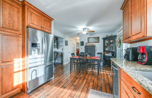 Large Family Home 5 Mi to Dtwn Hagerstown! - Photo 6