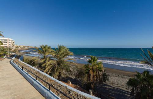 Amazing 3 bedroom next to the beach with heated pool - Foto 3