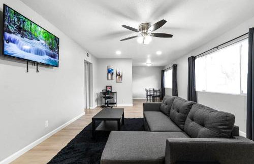 Gorgeous Two Bedroom Sleeps 6! Close to Strip! - Foto 7